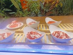 -享遇.锅姥姥牛排海鲜自助(小寨店)