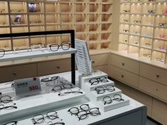 -一代眼镜·蔡司配镜(浦东大拇指广场店)
