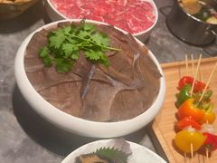 -德天肥牛海鲜火锅(城西银泰店)
