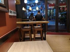 -The Habit Burger Grill 哈比特汉堡(爱琴海店)