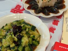 -肥肥虾庄·金牌油焖大虾(汉口城市广场店)