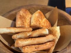 -纳鲁孜·新疆特色餐厅(上海悦荟广场店)