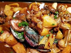 -蛙舍·炭烧牛蛙(东百中心店)