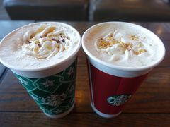 -星巴克臻选(盐城金鹰聚龙湖店)