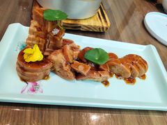 -有红鸡毛店·川菜(建设路店)