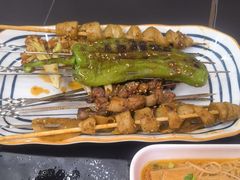-许哥东北烧烤·铁丳烤串·宫后夹肉(繁花中心店)