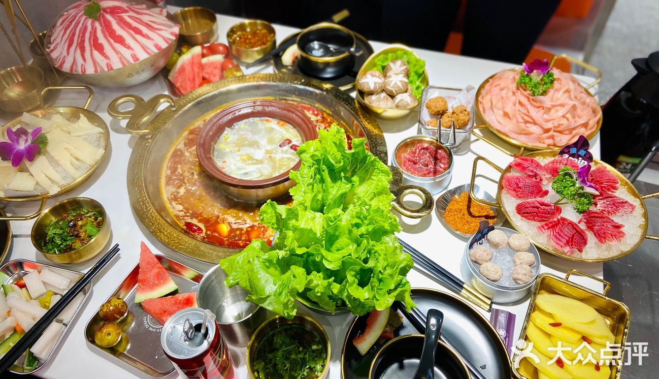 如果要把火锅、全牛、有趣结合，我能想到的只有这家店