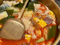 -毛肚向右·川渝毛肚王(经开永旺店)