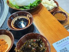 -阿山卓·野生菌火锅·纳西火塘烤肉