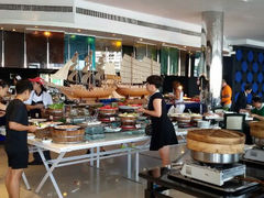 android_upload_pic-曼谷湄南河畔华美达广场酒店