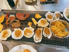 扇贝-马路牙子烧烤音乐酒馆(望京店)