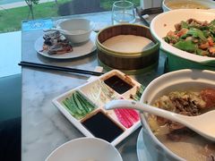 -雀蓝川菜(奥体广场店)