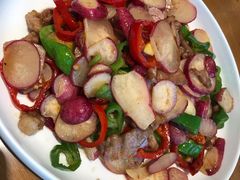 樱桃萝卜炒羊肉-莲香西域·正宗新疆菜(龙华店)