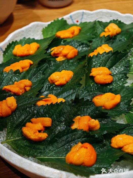 初花·日本料理海胆刺身图片