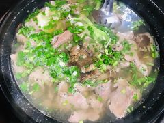 -乐山食古香跷脚牛肉