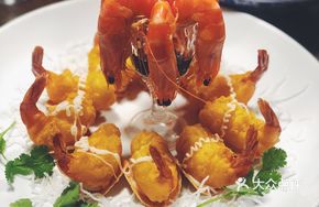 Blossom-Tailed Shrimp