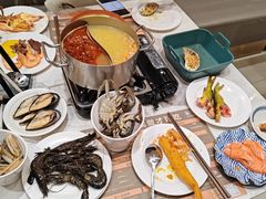 -金马门国际美食百汇(珞喻路店)