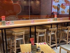 -魔都三兄弟酸辣粉·蘸卤炸串(虹桥万科店)