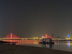 -秋水广场