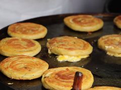 鸡蛋火烧-皮市街大油火烧