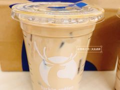 生椰拿铁-瑞幸咖啡(1+1大厦店)