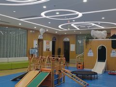 -澳洲袋鼠早教(金辉环球广场店)