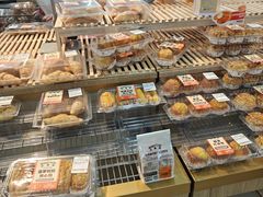 -沃尔玛(前山店)