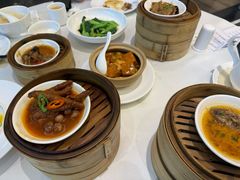 -万龙洲海鲜(大兴绿地缤纷城店)