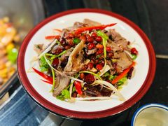 -挂旗柴锅鸡(蚌山区嘉年华店)