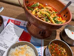 -成都你六姐·牛肉冒菜(城市集市合生汇店)