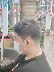点击看大图 -卡尔诗·科技美肤连锁