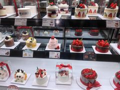 -巴黎贝甜(大宁国际商业广场店)