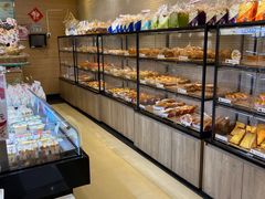 面包甜点陈列柜-85度C(上海兰溪二店)