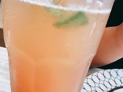 -必胜客(证大大拇指店)