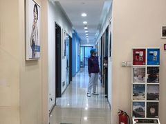 -瑞尔齿科(颐堤港诊所)