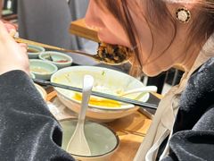 -蟹黄鱼·海派深夜面馆(巨鹿路店)