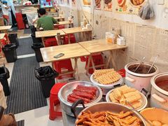 -柳州肥姨妈大骨螺蛳粉(东靖路店)