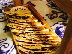 梅干菜烧饼-卢大鲜鱼头捞饭(美利广场店)