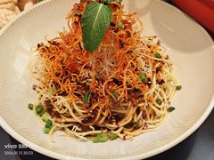 -猴子山下·活虾麻辣香锅(钟楼街店)