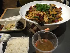 -拿渡·水煮鱼麻辣香锅(王府井奥莱·香江小镇店)