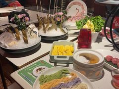会跳舞的虾-川越泰火锅(吉利大厦店)