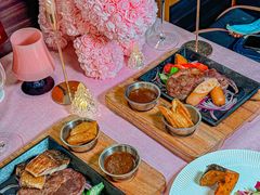 -伯顿西餐厅(厚街香榭丽店)