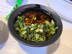 -德林酸菜鱼火锅(南丹店)