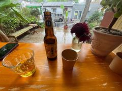 靠窗位-萤火虫咖啡(后海店)