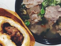咖喱牛肉生煎包-牛煎里牛肉煎包淮南牛肉汤(广东路店)