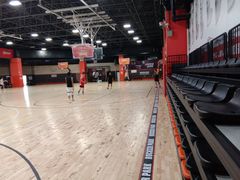 -洛克公园美式运动体验馆(唯品会合肥蜀山城市奥莱店)