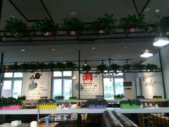大堂-珍巴奴毛肚牛肉小火锅(四惠店)