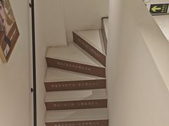 -松果酒店(农业路河南博物院店)