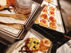-BUTTERFUL&CREAMOROUS 黄油与面包(三里屯太古里店)
