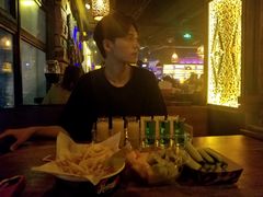 -Helens海伦司小酒馆(南京洪武路店)